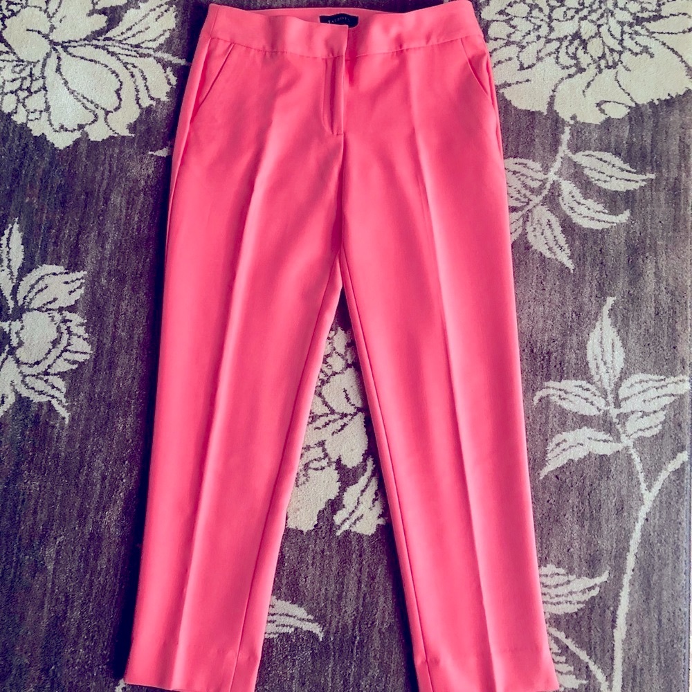 Peach color ankle pants